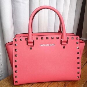 Hot coral pink Micheal Kors handbag